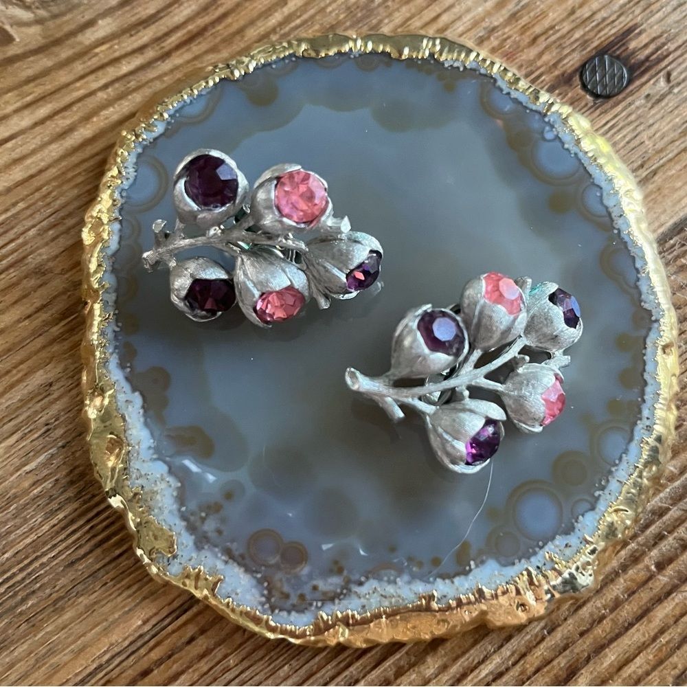 Sarah Coventry 1962 "Wisteria" Silver, Pink & Purple Crystal Clip-On Earrings